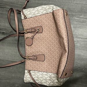 Michael Kors Pink and White Signature Tote Bag